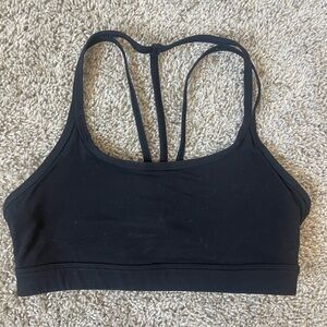 EQYL Strapy S Black Sports Bra